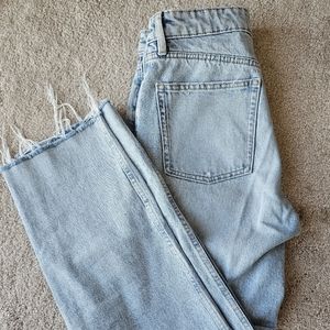 Zara Size 4 straight leg jean